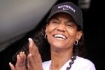 Lebron-mom_crop_150x100