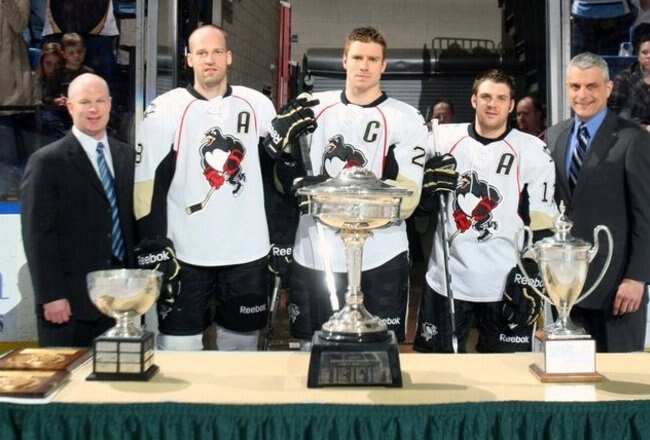 Awards0410_crop_650x440