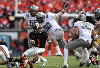 CORVALLIS, OR - DECEMBER 04:  Jacquizz Rodgers #1 of the Oregon State Beavers runs the ball against the Oregon Ducks during the 114th Civil War on December 4, 2010 at the Reser Stadium in Corvallis, Oregon.  (Photo by Jonathan Ferrey/Getty Images)