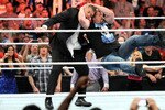 Stonecoldsteveaustinintroducesthetoughenoughcontestants3_crop_150x100