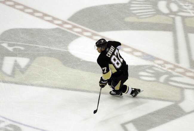 PITTSBURGH, PA - JANUARY 05:  Sidney Crosby #87 of the Pittsburgh Penguins skates during warmups prior to taking on the Tampa Bay Lightning on January 5, 2011 at Consol Energy Center in Pittsburgh, Pennsylvania.  (Photo by Justin K. Aller/Getty Images)