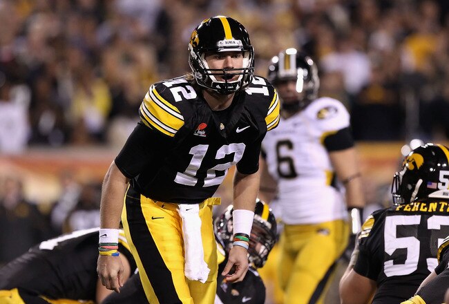 TEMPE, AZ - DECEMBER 28:  Quarterback Ricky Stanzi #12 of the Iowa Hawkeyes during the Insight Bowl against the Missouri Tigers at Sun Devil Stadium on December 28, 2010 in Tempe, Arizona. The Hawkeyes defeated the Tigers 27-24.  (Photo by Christian Petersen/Getty Images)