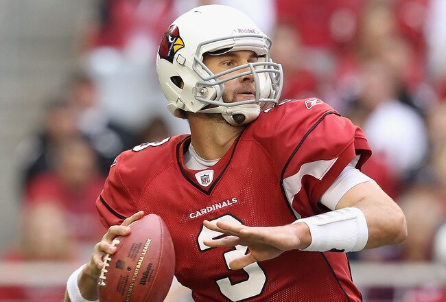 GLENDALE, AZ - DECEMBER 05:  Quarterback Derek Anderson #3 of the Arizona Cardinals scrambles to pass the football during the NFL game against the St. Louis Rams at the University of Phoenix Stadium on December 5, 2010 in Glendale, Arizona. The Rams defeated the Cardinals 19-6.  (Photo by Christian Petersen/Getty Images)