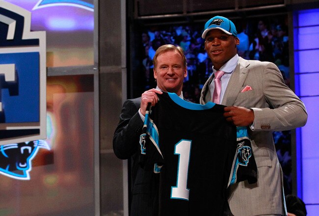 NEW YORK, NY - APRIL 28:  NFL Commissioner Roger Goodell poses for a photo with Carolina Panthers #1 overall pick Cam Newton from Auburn during the 2011 NFL Draft at Radio City Music Hall on April 28, 2011 in New York City.  (Photo by Chris Trotman/Getty Images)