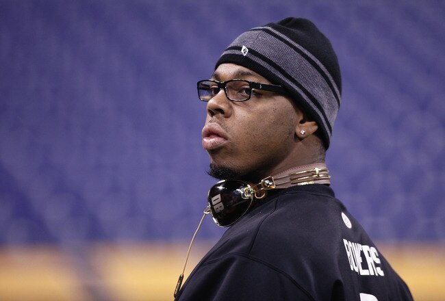 INDIANAPOLIS, IN - FEBRUARY 28: Defensive lineman Da'Quan Bowers of Clemson looks on during the 2011 NFL Scouting Combine at Lucas Oil Stadium on February 28, 2011 in Indianapolis, Indiana. (Photo by Joe Robbins/Getty Images)
