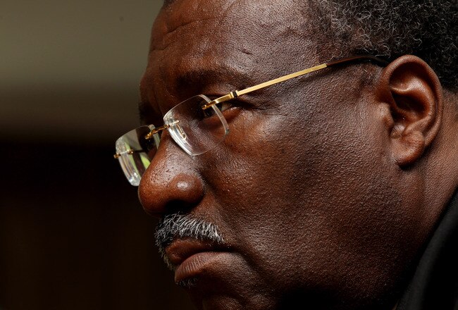 LONDON, ENGLAND - MAY 11:  Clive Lloyd, Chairman of the ICC Cricket Committee speaks to the media during an ICC Cricket Committee press conference at Lords on May 11, 2011 in London, England.  (Photo by Scott Heavey/Getty Images)