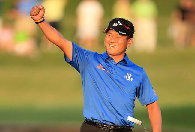 PONTE VEDRA BEACH, FL - MAY 15:  K.J. Choi of South Korea celebrates making a par-saving putt to defeat David Toms on the first playoff hole during the final round of THE PLAYERS Championship held at THE PLAYERS Stadium course at TPC Sawgrass on May 15, 2011 in Ponte Vedra Beach, Florida.  (Photo by Streeter Lecka/Getty Images)