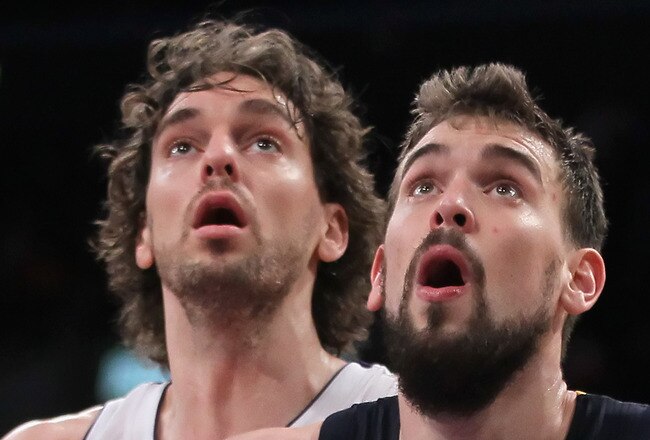 LOS ANGELES, CA - JANUARY 02:  Pau Gasol #16 of the Los Angeles Lakers is boxed out by Marc Gasol #33 of the Memphis Grizzlies during the second half at Staples Center on January 2, 2011 in Los Angeles, California. The Grizzlies defeated the Lakers 104-85. NOTE TO USER: User expressly acknowledges and agrees that, by downloading and or using this photograph, User is consenting to the terms and conditions of the Getty Images License Agreement.  (Photo by Jeff Gross/Getty Images)