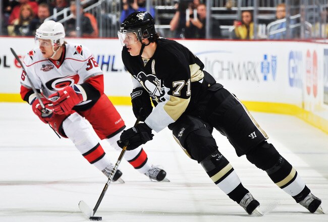 PITTSBURGH - NOVEMBER 19:  Evgeni Malkin #71 of the Pittsburgh Penguins skates with the puck against the Carolina Hurricanes on November 19, 2010 at Consol Energy Center in Pittsburgh, Pennsylvania.  (Photo by Jamie Sabau/Getty Images)