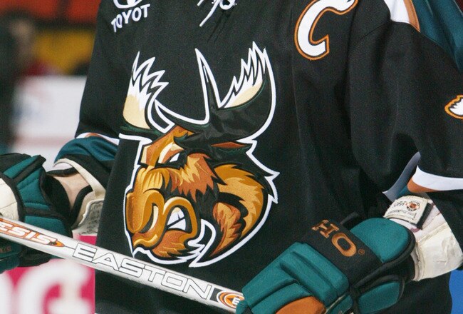 HAMILTON, CANADA - JANUARY 7:  Mike Keane #12 of the Manitoba Moose looks on against the Hamilton Bulldogs during the AHL game on January 7, 2006 at Copps Colliseum in Hamilton, Ontario, Canada.  The Bulldogs won 3-2.  (Photo By Dave Sandford/Getty Images)