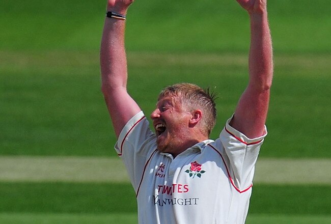 BIRMINGHAM, ENGLAND - MAY 06:  Lancashire bowler Glen Chapple in action during day three of the Division One LV County Championship match between Warwickshire and Lancashire at Edgbaston on May 6, 2011 in Birmingham, England.  (Photo by Stu Forster/Getty Images)