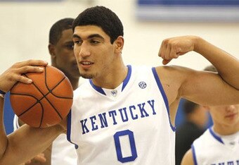 Rockets Eyeing Turkish center Enes Kanter?