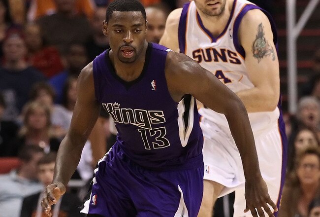PHOENIX, AZ - FEBRUARY 13:  Tyreke Evans #13 of the Sacramento Kings handles the ball during the NBA game against the Phoenix Suns at US Airways Center on February 13, 2011 in Phoenix, Arizona.  NOTE TO USER: User expressly acknowledges and agrees that, by downloading and or using this photograph, User is consenting to the terms and conditions of the Getty Images License Agreement.  (Photo by Christian Petersen/Getty Images)