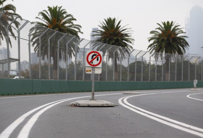 MELBOURNE, AUSTRALIA - MARCH 09:  A general view of the track set up during preparations for the Australian Formula One Grand Prix at the Albert Park Circuit on March 9, 2011 in Melbourne, Australia. The Australian Formula One Grand Prix will become the first round of the 2011 Championship after the Bahrain race, scheduled for March 13, was cancelled due to continued anti-government protests.  (Photo by Robert Cianflone/Getty Images)