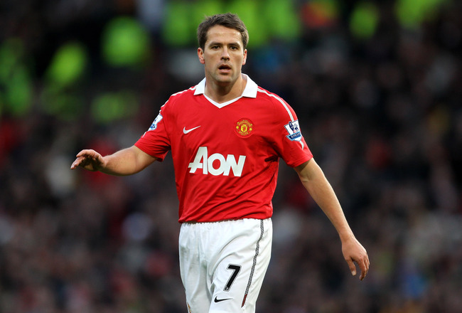 MANCHESTER, ENGLAND - JANUARY 09:  Michael Owen of Manchester United looks on during the FA Cup sponsored by E.ON 3rd round match between Manchester United and Liverpool at Old Trafford on January 9, 2011 in Manchester, England. (Photo by Alex Livesey/Getty Images)