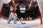 GLENDALE, AZ - APRIL 20:  Goaltender Ilya Bryzgalov #30 of the Phoenix Coyotes reacts after allowing a third period goal to Danny Cleary (not picutred) of the Detroit Red Wings in Game Four of the Western Conference Quarterfinals during the 2011 NHL Stanley Cup Playoffs at Jobing.com Arena on April 20, 2011 in Glendale, Arizona. The Red Wings defeated the Coyotes 6-3 to win the series 4-0.  (Photo by Christian Petersen/Getty Images)