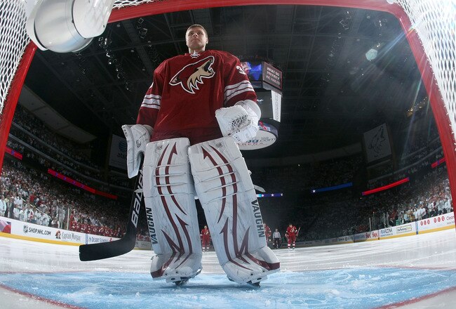 GLENDALE, AZ - APRIL 20:  Goaltender Ilya Bryzgalov #30 of the Phoenix Coyotes in Game Four of the Western Conference Quarterfinals against the Detroit Red Wings during the 2011 NHL Stanley Cup Playoffs at Jobing.com Arena on April 20, 2011 in Glendale, Arizona.  The Red Wings defeated the Coyotes 6-3 to win the series 4-0.  (Photo by Christian Petersen/Getty Images)