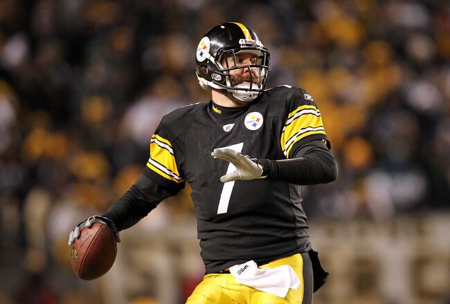 PITTSBURGH, PA - JANUARY 23:  Ben Roethlisberger #7 of the Pittsburgh Steelers drops back against the New York Jets during the 2011 AFC Championship game at Heinz Field on January 23, 2011 in Pittsburgh, Pennsylvania. The Pittsburgh Steelers defeated the New York Jets 24 to 19.  (Photo by Ronald Martinez/Getty Images)