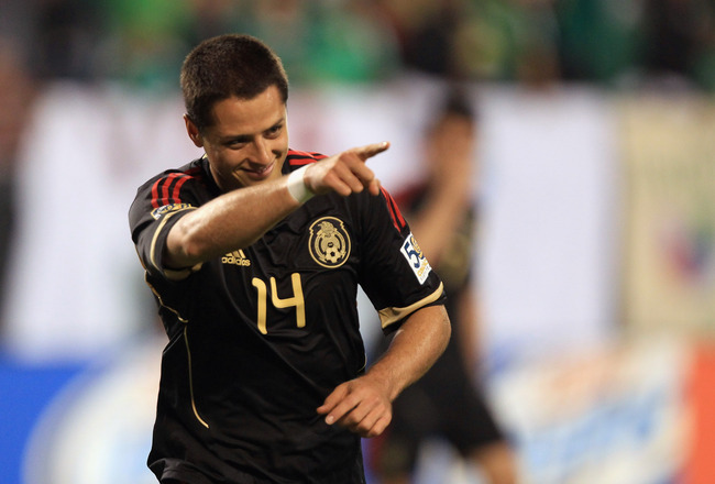 CHARLOTTE, NC - JUNE 09:  Javier Hernandez #14 of Mexico celebrates after scoring a goal against Cuba during their game in the CONCACAF Gold Cup at Bank of America Stadium on June 9, 2011 in Charlotte, North Carolina.  (Photo by Streeter Lecka/Getty Images)