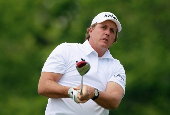DUBLIN, OH - JUNE 03:  Phil Mickelson watches his tee shot on the first hole during the second round of the Memorial Tournament presented by Nationwide Insurance at the Muirfield Village Golf Club on June 3, 2011 in Dublin, Ohio.  (Photo by Scott Halleran/Getty Images)
