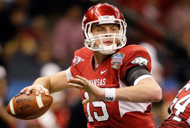 NEW ORLEANS, LA - JANUARY 04:  Quarterback Ryan Mallett #15 of the Arkansas Razorbacks looks to pass against the Ohio State Buckeyes during the Allstate Sugar Bowl at the Louisiana Superdome on January 4, 2011 in New Orleans, Louisiana.  (Photo by Matthew Stockman/Getty Images)