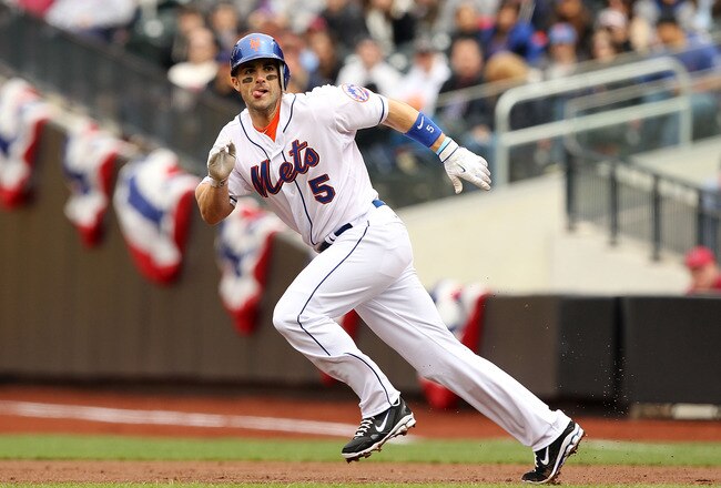 NEW YORK, NY - APRIL 10:  David Wright #5 of the New York Mets runs to second base against the Washington Nationals during their game on April 10, 2011 at Citi Field in the Flushing neighborhood of the Queens borough of New York City.  (Photo by Al Bello/Getty Images)