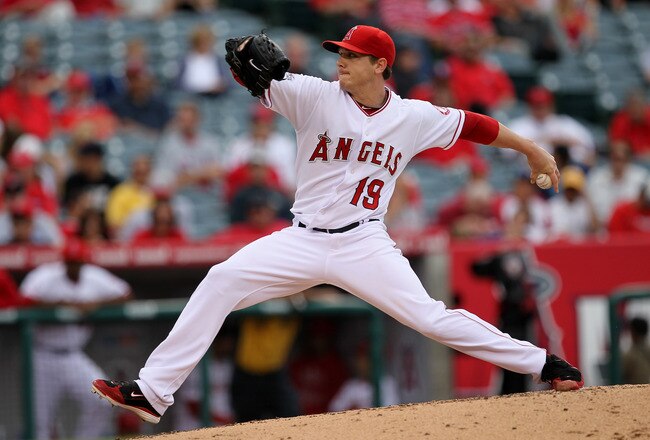 ANAHEIM, CA - SEPTEMBER 08:  Scott Zazmir #19 of the Los Angeles Angels of Anaheim throws a pitch against the Cleveland Indians on September 8, 2010 at Angel Stadium in Anaheim, California.  (Photo by Stephen Dunn/Getty Images)