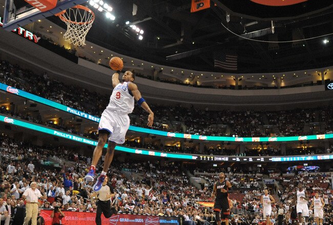 PHILADELPHIA - OCTOBER 27:  Andre Iguodala #9 of the Philadelphia 76ers in action during the game against the Miami Heat at the Wells Fargo Center on October 27, 2010 in Philadelphia, Pennsylvania. NOTE TO USER: User expressly acknowledges and agrees that, by downloading and or using this photograph, User is consenting to the terms and conditions of the Getty Images License Agreement. (Photo by Drew Hallowell/Getty Images)