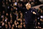 LONDON - MARCH 19:  Martin Jol the Tottenham Hostpur manager shouts on the touchline during the FA Cup sponsored by E.ON Quarter Final replay match between Tottenham Hotspur and Chelsea at White Hart Lane on March 19, 2007 in London, England.  (Photo by Jamie McDonald/Getty Images)