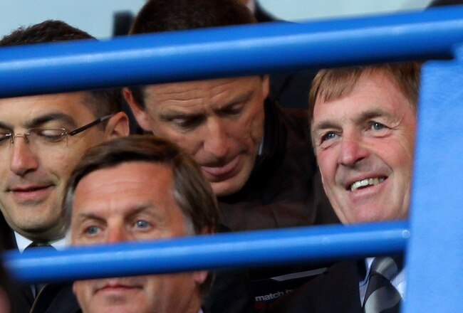 BLACKBURN, ENGLAND - APRIL 25:  Liverpool Manager Kenny Dalglish (R) looks on during the Barclays Premier League match between Blackburn Rovers and Manchester City at Ewood Park on April 25, 2011 in Blackburn, England. (Photo by Clive Brunskill/Getty Images)