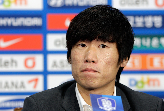 SEOUL, SOUTH KOREA - JANUARY 31:  South Korean footballer, Park Ji-Sung attends during a press conference at Korea Football Association (KFA) on January 31, 2011 in Seoul, South Korea. Park retired following South Korea's 3-2 win over Uzbekistan in the Asian Cup and will focus on his Premier league career with Manchester United.  (Photo by Chung Sung-Jun/Getty Images)