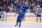 Kevin-bieksa_crop_150x100