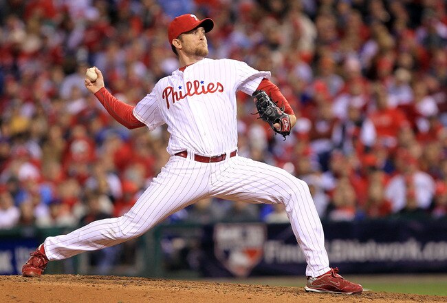 PHILADELPHIA - OCTOBER 16:  Brad Lidge #54 of the Philadelphia Phillies pitches in the ninth inning against the San Francisco Giants in Game One of the NLCS during the 2010 MLB Playoffs at Citizens Bank Park on October 16, 2010 in Philadelphia, Pennsylvania.  (Photo by Chris McGrath/Getty Images)