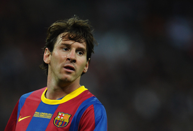 LONDON, ENGLAND - MAY 28:  Lionel Messi of FC Barcelona looks on during the UEFA Champions League final between FC Barcelona and Manchester United FC at Wembley Stadium on May 28, 2011 in London, England.  (Photo by Clive Mason/Getty Images)