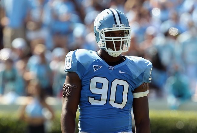 CHAPEL HILL, NC - SEPTEMBER 18:  Quinton Coples #90 of the North Carolina Tar Heels during their game at Kenan Stadium on September 18, 2010 in Chapel Hill, North Carolina.  (Photo by Streeter Lecka/Getty Images)