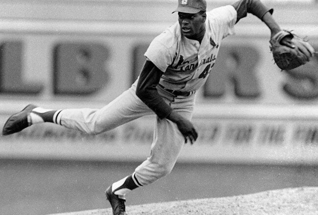 Bob-gibson_crop_650x440