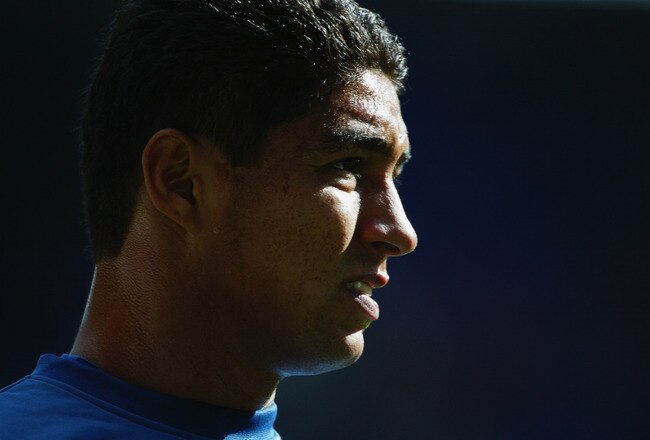 BOLTON - SEPTEMBER 27:  Mario Jardel of Bolton Wanderers during the FA Barclaycard Premiership match between Bolton Wanderers and Wolverhampton Wanderers held on September 27, 2003 at the Reebok Stadium, in Bolton, England. The match ended in a 1-1 draw. (Photo by Michael Steele/Getty Images)