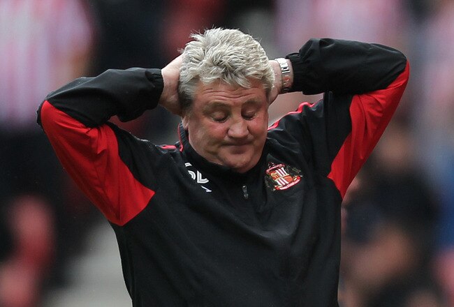 SUNDERLAND, ENGLAND - MAY 14:   Steve Bruce, manager of Sunderland looks dejected during the Barclays Premier League match between Sunderland and Wolverhampton Wanderers at The Stadium of Light on May 14, 2011 in Sunderland, England. (Photo by Ian MacNicol/Getty Images)