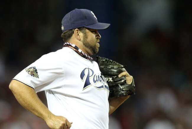 PHOENIX, AZ - JULY 12:  National League All-Star Heath Bell #21 of the San Diego Padres sprints to the mound in the eighth inning of the 82nd MLB All-Star Game at Chase Field on July 12, 2011 in Phoenix, Arizona.  (Photo by Christian Petersen/Getty Images)