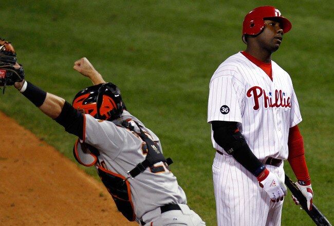 PHILADELPHIA - OCTOBER 23:  Ryan Howard #6 of the Philadelphia Phillies strikes out to end the game and lose as Buster Posey #25 of the San Francisco Giants celebrates in Game Six of the NLCS during the 2010 MLB Playoffs at Citizens Bank Park on October 23, 2010 in Philadelphia, Pennsylvania.  (Photo by Jeff Zelevansky/Getty Images)