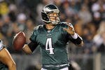 PHILADELPHIA, PA - JANUARY 02:  Kevin Kolb #4 of the Philadelphia Eagles throws a pass against the Dallas Cowboys on January 2, 2011 at Lincoln Financial Field in Philadelphia, Pennsylvania.  (Photo by Jim McIsaac/Getty Images)