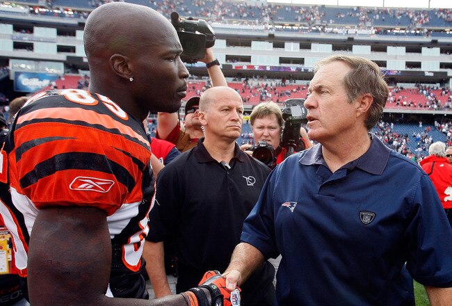 FOXBORO, MA - SEPTEMBER 12:  Coach Bill Belichick of the New England Patriots shakes hands with Chad Ochocinco #85 of the Cincinnati Bengals at the completion of  the NFL season opener at Gillette Stadium on September 12, 2010 in Foxboro, Massachusetts. The Patriots won 38-24. (Photo by Jim Rogash/Getty Images)