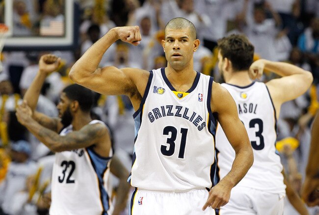 MEMPHIS, TN - MAY 13:  Shane Battier #31 of the Memphis Grizzlies calls a defensive play against the Oklahoma City Thunder in Game Six of the Western Conference Semifinals in the 2011 NBA Playoffs at FedExForum on May 13, 2011 in Memphis, Tennessee.  NOTE TO USER: User expressly acknowledges and agrees that, by downloading and/or using this photograph, User is consenting to the terms and conditions of the Getty Images License Agreement.  (Photo by Kevin C. Cox/Getty Images)