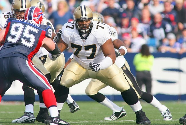 ORCHARD PARK, NY - SEPTEMBER 27:  Carl Nicks #77 of the New Orleans Saints moves on the line during the game against the Buffalo Bills at Ralph Wilson Stadium on September 27, 2009 in Orchard Park, New York. The Saints won 27-7. (Photo by Rick Stewart/Getty Images)