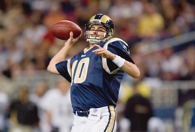 ST. LOUIS - NOVEMBER 15:  Quarterback Marc Bulger #10 of the St. Louis Rams passes the ball during the game against the New Orleans Saints at the Edward Jones Dome on November 15, 2009 in St. Louis, Missouri.  (Photo by Dilip Vishwanat/Getty Images)