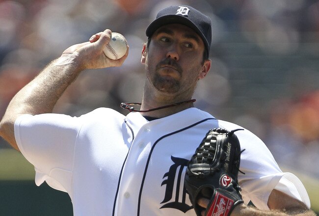 DETROIT - JULY 31: Justin Verlander #35 of the Detroit Tigers pitches in the first inning during the game against the Los Angeles Angels of Anaheim at Comerica Park on July 31, 2011 in Detroit, Michigan.  (Photo by Leon Halip/Getty Images)