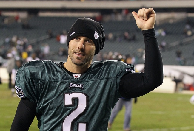 PHILADELPHIA, PA - DECEMBER 02:  David Akers #2 of the Philadelphia Eagles celebrates as he walks off the field after they won 34-24 against the Houston Texans at Lincoln Financial Field on December 2, 2010 in Philadelphia, Pennsylvania.  (Photo by Jim McIsaac/Getty Images)