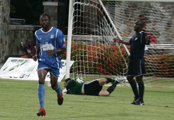 Antigua-losangeles0807_crop_340x234