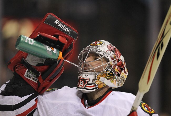 DALLAS, TX - FEBRUARY 11:  Goaltender Marty Turco #30 of the Chicago Blackhawks takes a drink against the Dallas Stas at American Airlines Center on February 11, 2011 in Dallas, Texas.  (Photo by Ronald Martinez/Getty Images)