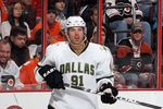 PHILADELPHIA, PA - FEBRUARY 05:  Brad Richards #91 of the Dallas Stars skates against the Philadelphia Flyers on February 5, 2011 at Wells Fargo Center in Philadelphia, Pennsylvania. The Flyers defeated the Stars 3-1.  (Photo by Jim McIsaac/Getty Images)